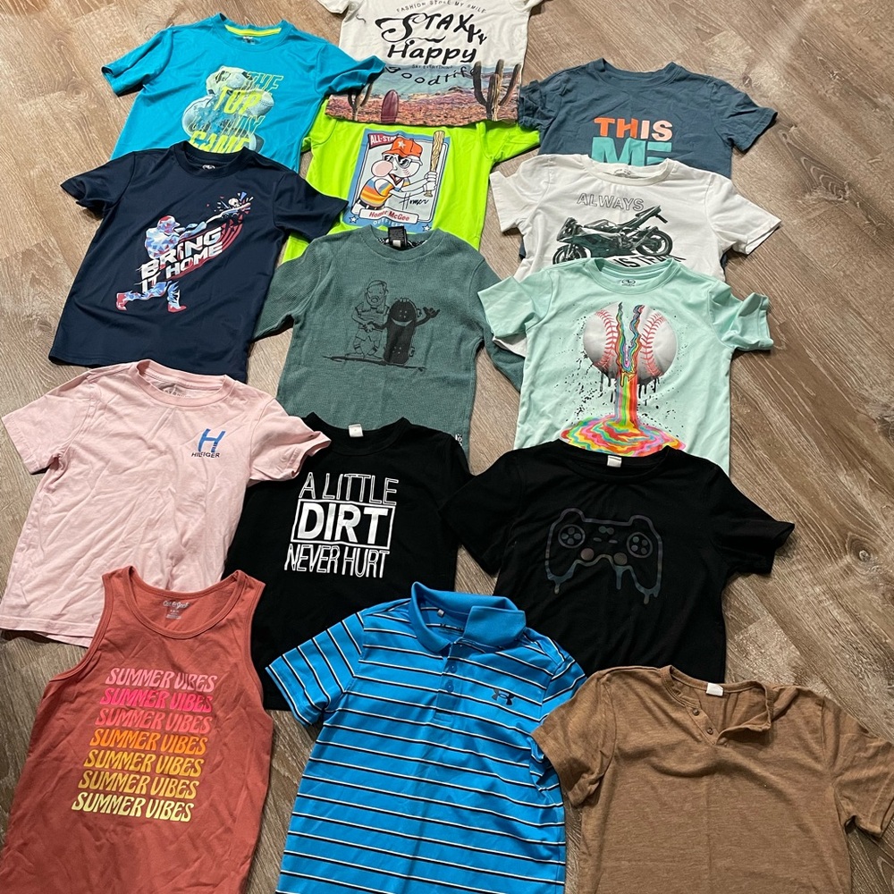Shirts & 1 matching shorts
